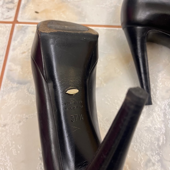 Sergio Rossi BLACK  Patent Leather Round-Toe Platform Pumps! - Picture 11 of 16